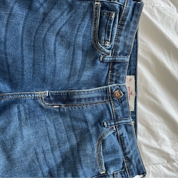 High Rise Skinny Jeans - Picture 4 of 4